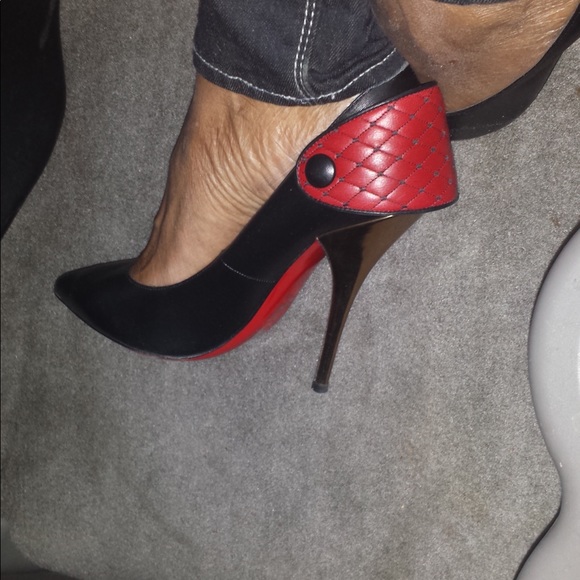 Christian Louboutin Huguetta Pump 129 Nappa Black Bronze Pump - Picture 12 of 12